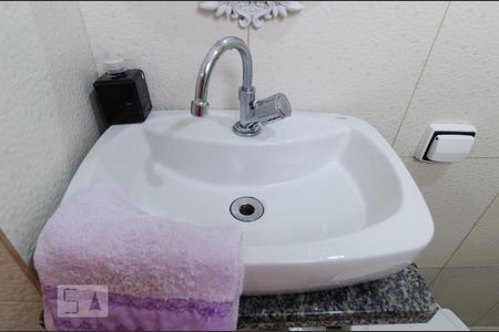 Casa à venda com 112m², 2 quartos e 1 vagaBanheiro da Suíte