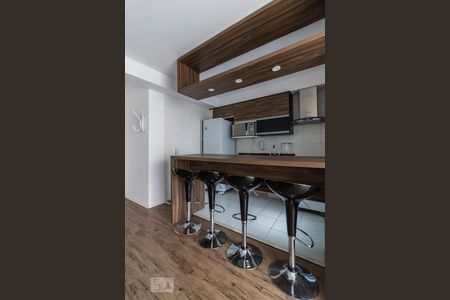 Sala de apartamento para alugar com 1 quarto, 43m² em Vila Anglo Brasileira, São Paulo