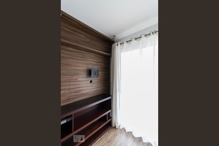 Sala de apartamento para alugar com 1 quarto, 43m² em Vila Anglo Brasileira, São Paulo