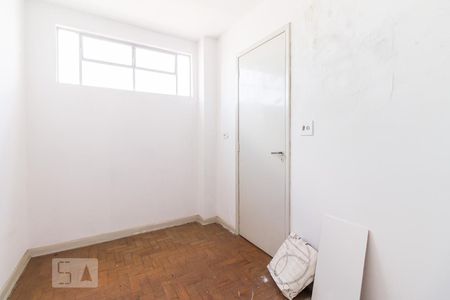 Apartamento à venda com 81m², 2 quartos e sem vaga Apartamento à venda com 81m², 2 quartos e sem vagaQuarto de serviço