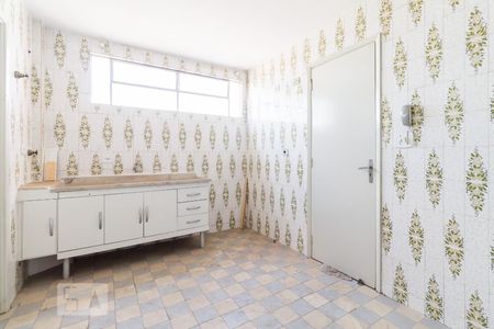 Apartamento à venda com 81m², 2 quartos e sem vaga Apartamento à venda com 81m², 2 quartos e sem vagaCozinha