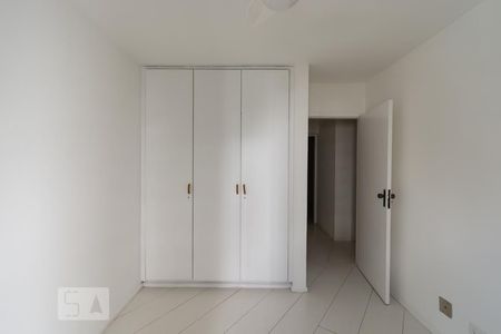 Apartamento para alugar com 130m², 4 quartos e 2 vagasQuarto 2