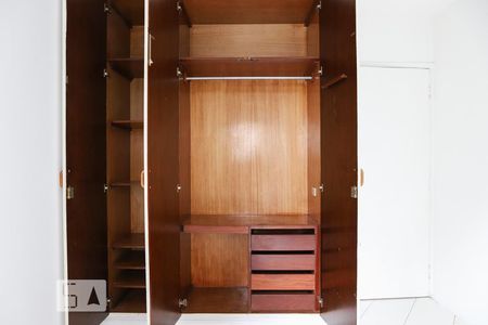 Quarto 1 de apartamento para alugar com 4 quartos, 130m² em Consolação, São Paulo