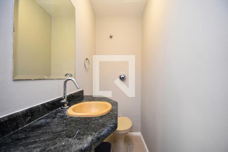 Lavabo de apartamento para alugar com 4 quartos, 130m² em Consolação, São Paulo