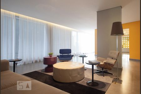 Apartamento para alugar com 37m², 1 quarto e 1 vaga Apartamento para alugar com 37m², 1 quarto e 1 vagaÁrea Comum