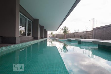 Apartamento para alugar com 37m², 1 quarto e 1 vaga Apartamento para alugar com 37m², 1 quarto e 1 vagaPiscina