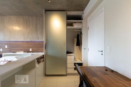 Studio para alugar com 35m², 1 quarto e 1 vagaArmário