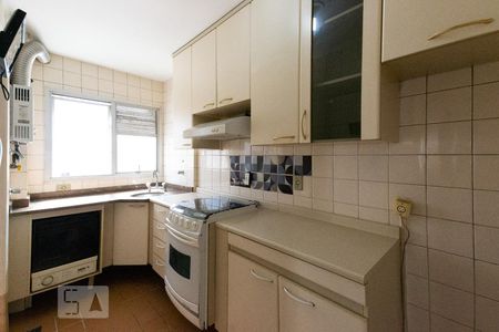 Apartamento para alugar com 70m², 2 quartos e 1 vagaCozinha