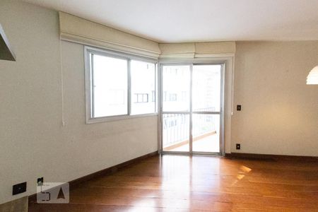 Apartamento para alugar com 70m², 2 quartos e 1 vagaSala