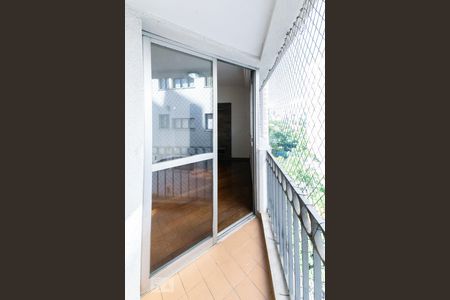 Apartamento para alugar com 70m², 2 quartos e 1 vagaVaranda Sala