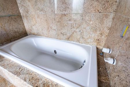 Casa à venda com 260m², 3 quartos e 5 vagas Casa à venda com 260m², 3 quartos e 5 vagasDetalhe banheiro suite 3