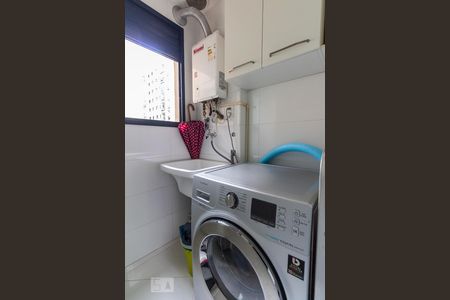 Apartamento à venda com 74m², 3 quartos e 1 vagaÁrea de Serviço