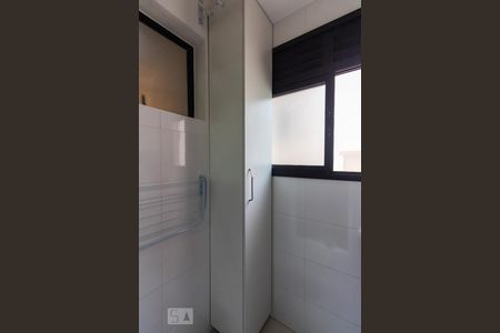 Apartamento à venda com 74m², 3 quartos e 1 vagaÁrea de Serviço