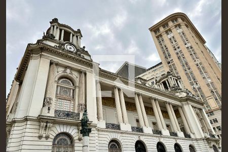 Apartamento à venda com 35m², 1 quarto e sem vagaRegião