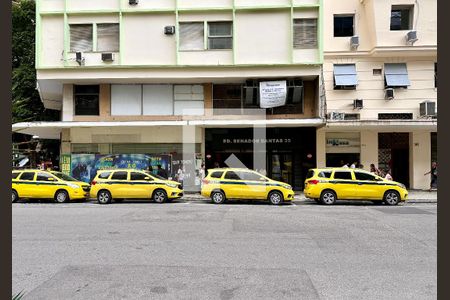 Apartamento à venda com 35m², 1 quarto e sem vagaFachada