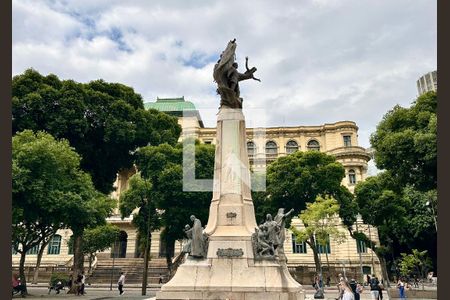 Apartamento à venda com 35m², 1 quarto e sem vagaRegião