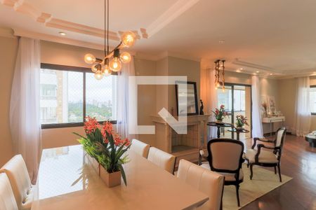 Apartamento para alugar com 200m², 3 quartos e 3 vagasSala de Jantar