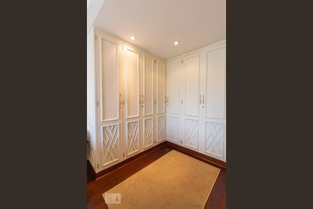 Apartamento para alugar com 200m², 3 quartos e 3 vagasSuíte