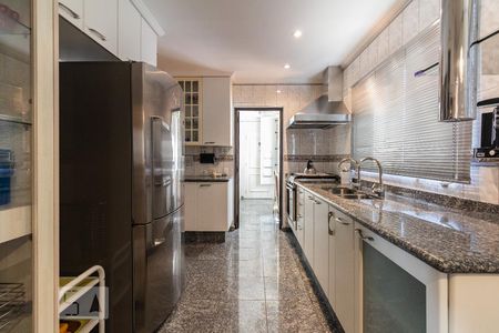 Apartamento para alugar com 200m², 3 quartos e 3 vagasCozinha