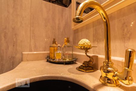 Apartamento para alugar com 200m², 3 quartos e 3 vagasLavabo