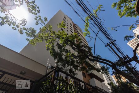 Apartamento para alugar com 200m², 3 quartos e 3 vagasFachada