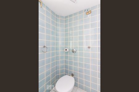 Apartamento para alugar com 68m², 2 quartos e 1 vaga Apartamento para alugar com 68m², 2 quartos e 1 vagaBanheiro de Servico