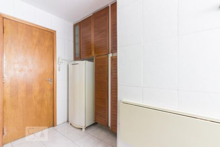 Apartamento para alugar com 68m², 2 quartos e 1 vaga Apartamento para alugar com 68m², 2 quartos e 1 vagaCozinha