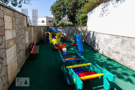 Apartamento à venda com 210m², 3 quartos e 2 vagasplayground