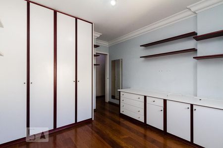 Apartamento à venda com 210m², 3 quartos e 2 vagasquarto 01