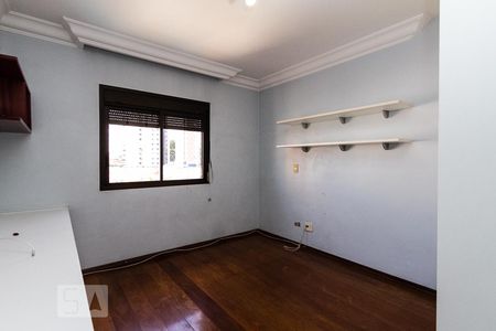Apartamento à venda com 210m², 3 quartos e 2 vagasquarto 01