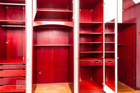 Apartamento à venda com 210m², 3 quartos e 2 vagasquarto 02