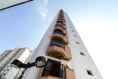 Apartamento à venda com 210m², 3 quartos e 2 vagasfachada