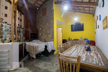 Apartamento à venda com 140m², 3 quartos e 1 vagaVaranda