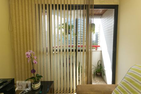 Janela da sala de apartamento para alugar com 3 quartos, 80m² em Vila Guarani (zona Sul), São Paulo