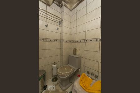 Banheiro de apartamento para alugar com 3 quartos, 80m² em Vila Guarani (zona Sul), São Paulo