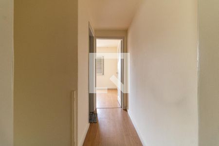 Corredor de casa para alugar com 3 quartos, 102m² em Bosque da Saúde, São Paulo