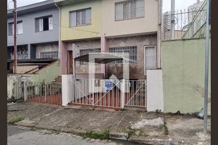 Casa para alugar com 102m², 3 quartos e 1 vagaFachada