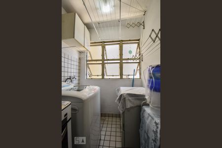 Apartamento para alugar com 67m², 3 quartos e 1 vaga Apartamento para alugar com 67m², 3 quartos e 1 vagaLavanderia