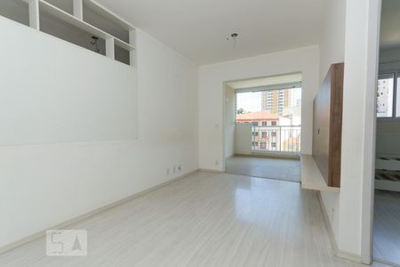 Sala de apartamento para alugar com 2 quartos, 64m² em Chácara Inglesa, São Paulo