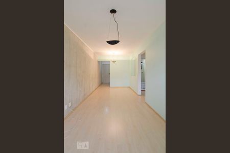 Apartamento à venda com 70m², 3 quartos e 2 vagasSala