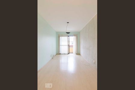 Apartamento à venda com 70m², 3 quartos e 2 vagasSala