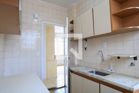 Apartamento à venda com 68m², 2 quartos e 1 vagaCozinha