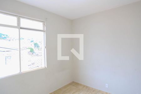 Quarto de apartamento para alugar com 2 quartos, 68m² em Santa Efigênia, Belo Horizonte