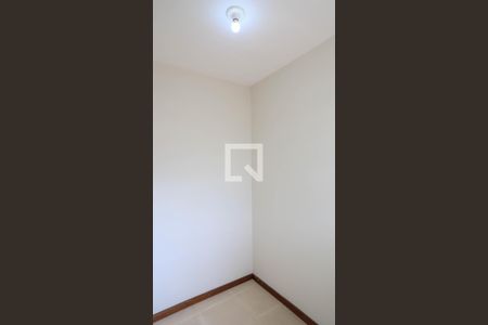 Apartamento à venda com 68m², 2 quartos e 1 vagaÁrea de serviço