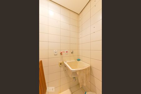 Area Serviço de apartamento à venda com 2 quartos, 70m² em Pinheiros, São Paulo