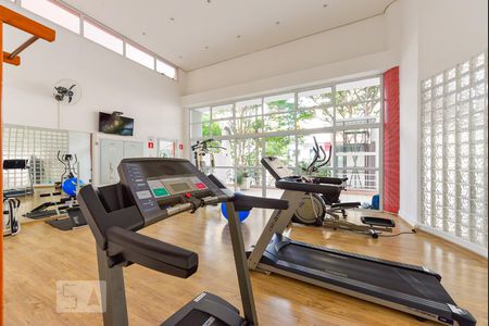 Apartamento à venda com 70m², 2 quartos e 1 vaga Apartamento à venda com 70m², 2 quartos e 1 vagaAcademia