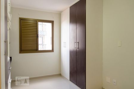 Apartamento à venda com 140m², 4 quartos e 3 vagas Apartamento à venda com 140m², 4 quartos e 3 vagasQuarto 3