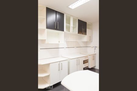 Apartamento à venda com 140m², 4 quartos e 3 vagas Apartamento à venda com 140m², 4 quartos e 3 vagasCozinha