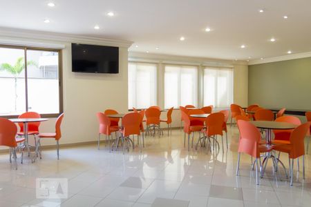 Apartamento à venda com 140m², 4 quartos e 3 vagas Apartamento à venda com 140m², 4 quartos e 3 vagasÁrea comum - Salão de festas