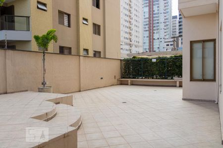 Apartamento à venda com 140m², 4 quartos e 3 vagas Apartamento à venda com 140m², 4 quartos e 3 vagasÁrea comum - Churrasqueira